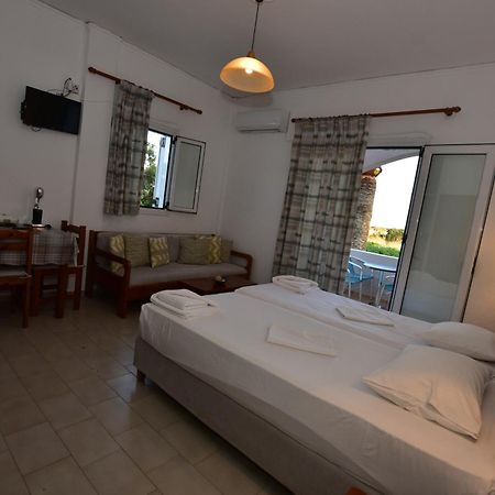 פליאוחורה Morpheas Rooms מראה חיצוני תמונה
